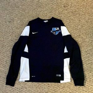 Extra large, but a small on me, Nike color, black and white